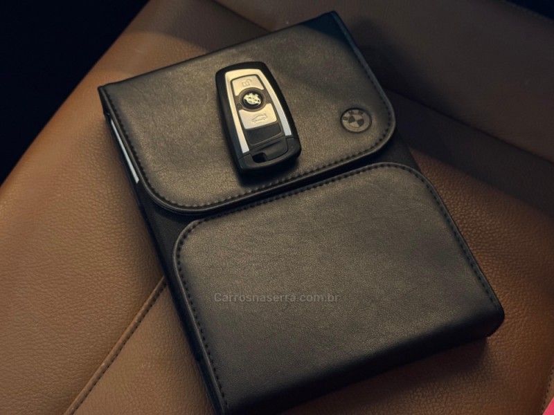 BMW X4 2.0 XDRIVE 30I M SPORT TURBO 2018/2018 GRIFFCAR MULTIMARCAS DOIS IRMÃOS / Carros no Vale