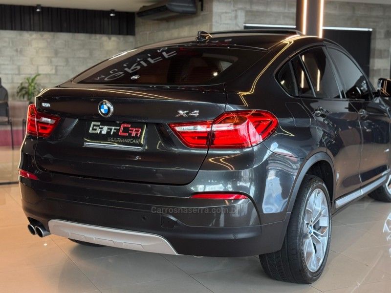 BMW X4 2.0 XDRIVE 30I M SPORT TURBO 2018/2018 GRIFFCAR MULTIMARCAS DOIS IRMÃOS / Carros no Vale