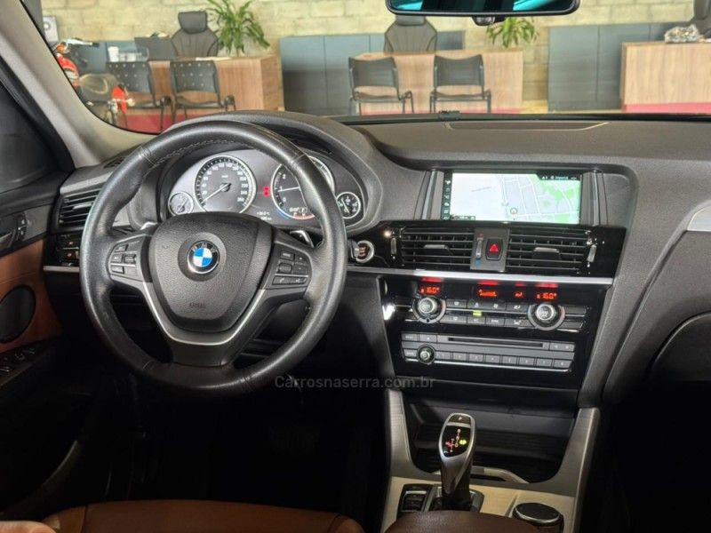 BMW X4 2.0 XDRIVE 30I M SPORT TURBO 2018/2018 GRIFFCAR MULTIMARCAS DOIS IRMÃOS / Carros no Vale