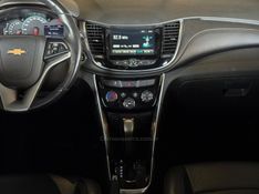 CHEVROLET TRACKER 1.4 16V PREMIER TURBO 2018/2019 GRIFFCAR MULTIMARCAS DOIS IRMÃOS / Carros no Vale
