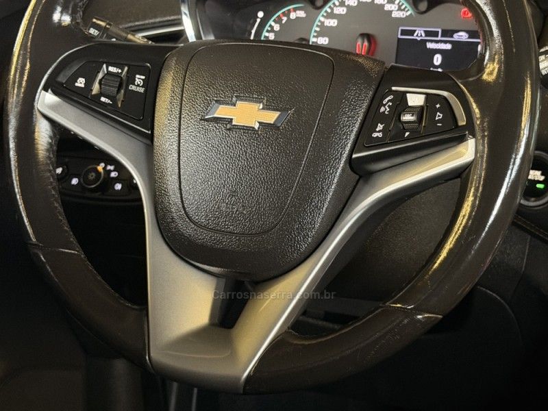 CHEVROLET TRACKER 1.4 16V TURBO PREMIER 2018/2019 GRIFFCAR MULTIMARCAS DOIS IRMÃOS / Carros no Vale