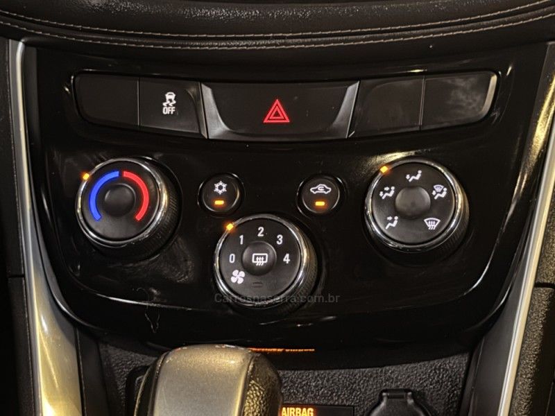 CHEVROLET TRACKER 1.4 16V TURBO PREMIER 2018/2019 GRIFFCAR MULTIMARCAS DOIS IRMÃOS / Carros no Vale