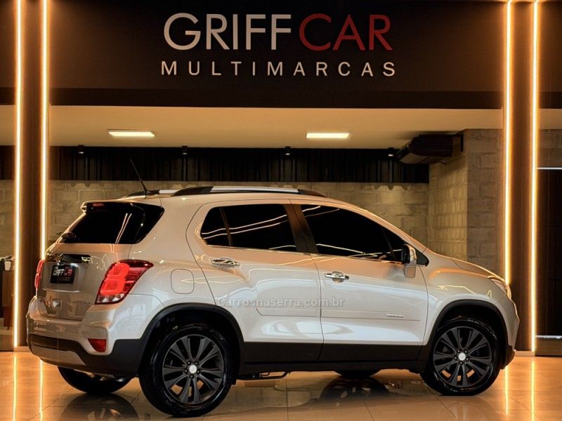 CHEVROLET TRACKER 1.4 16V TURBO PREMIER 2018/2019 GRIFFCAR MULTIMARCAS DOIS IRMÃOS / Carros no Vale
