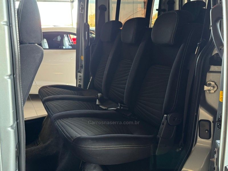 FIAT DOBLÓ 1.8 MPI ESSENCE 16V 7P 2015/2015 GRIFFCAR MULTIMARCAS DOIS IRMÃOS / Carros no Vale