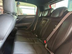 FIAT PUNTO 1.4 MPI 16V T-JET 2014/2014 GRIFFCAR MULTIMARCAS DOIS IRMÃOS / Carros no Vale