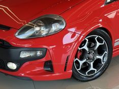 FIAT PUNTO 1.4 MPI 16V T-JET 2014/2014 GRIFFCAR MULTIMARCAS DOIS IRMÃOS / Carros no Vale