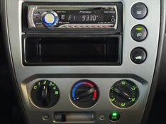 FORD FIESTA 1.6 MPI CLASS SEDAN 8V 2012/2013 GRIFFCAR MULTIMARCAS DOIS IRMÃOS / Carros no Vale