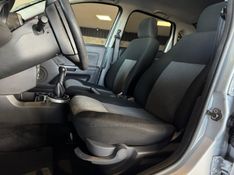 FORD FIESTA 1.6 MPI CLASS SEDAN 8V 2012/2013 GRIFFCAR MULTIMARCAS DOIS IRMÃOS / Carros no Vale