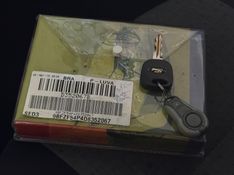 FORD FIESTA 1.6 MPI CLASS SEDAN 8V 2012/2013 GRIFFCAR MULTIMARCAS DOIS IRMÃOS / Carros no Vale