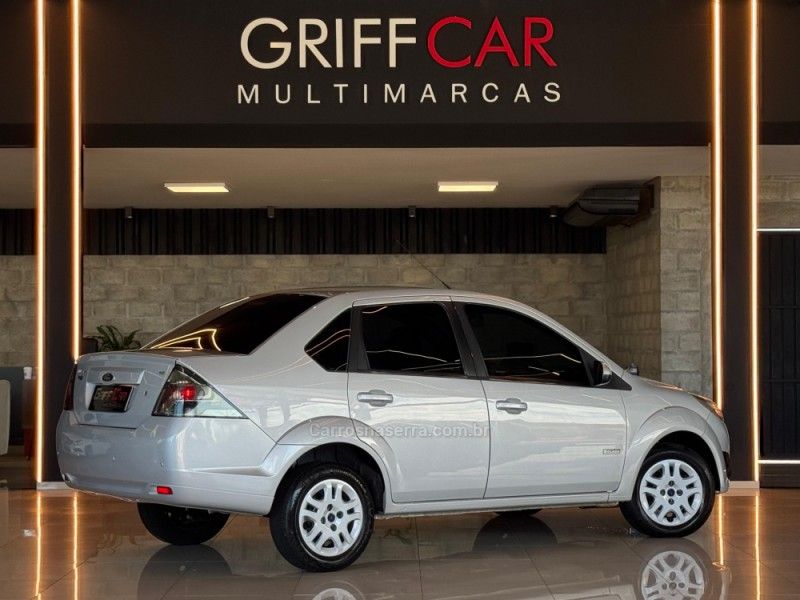 FORD FIESTA 1.6 MPI CLASS SEDAN 8V 2012/2013 GRIFFCAR MULTIMARCAS DOIS IRMÃOS / Carros no Vale FORD FIESTA 1.6 MPI CLASS SEDAN 8V 2012/2013 GRIFFCAR MULTIMARCAS DOIS IRMÃOS / Carros no Vale