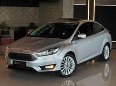 FORD FOCUS 2.0 TITANIUM PLUS 16V 2018/2019 GRIFFCAR MULTIMARCAS DOIS IRMÃOS / Carros no Vale