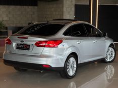 FORD FOCUS 2.0 TITANIUM PLUS 16V 2018/2019 GRIFFCAR MULTIMARCAS DOIS IRMÃOS / Carros no Vale
