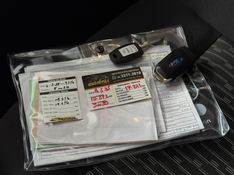 FORD KA 1.0 SE PLUS 12V 2020/2021 GRIFFCAR MULTIMARCAS DOIS IRMÃOS / Carros no Vale