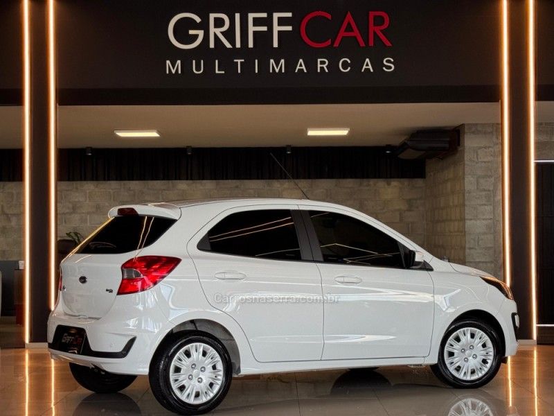 FORD KA 1.0 SE PLUS 12V 2020/2021 GRIFFCAR MULTIMARCAS DOIS IRMÃOS / Carros no Vale