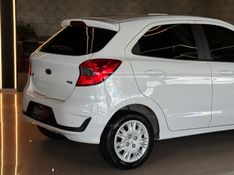 FORD KA 1.0 SE PLUS 12V 2020/2021 GRIFFCAR MULTIMARCAS DOIS IRMÃOS / Carros no Vale