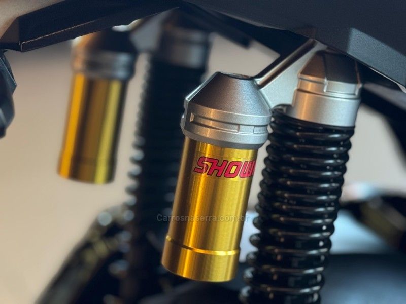 HONDA ADV 150 2023/2024 GRIFFCAR MULTIMARCAS DOIS IRMÃOS / Carros no Vale