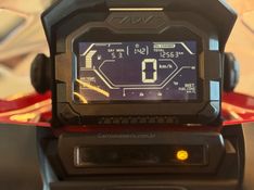 HONDA ADV 150 2023/2024 GRIFFCAR MULTIMARCAS DOIS IRMÃOS / Carros no Vale