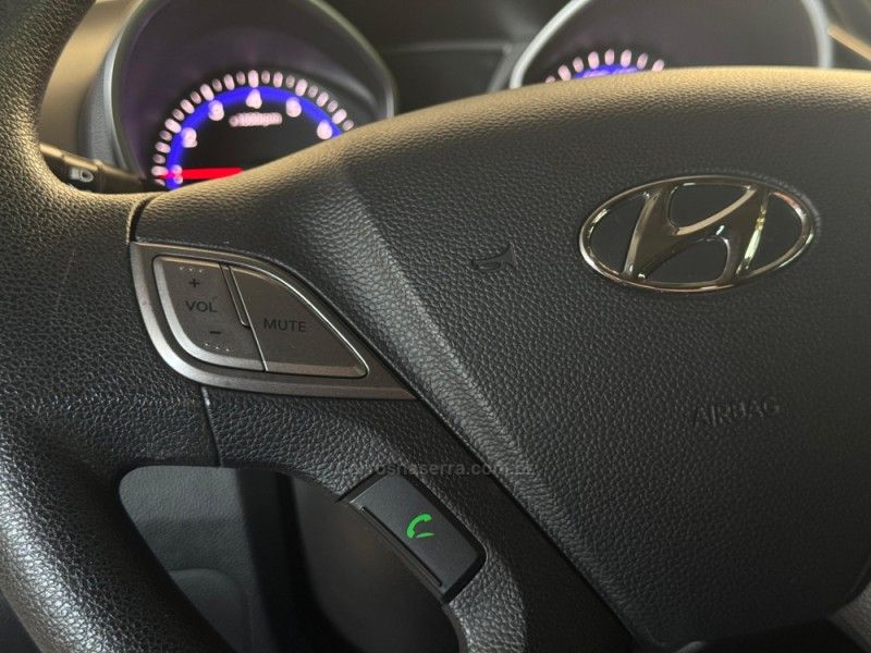 HYUNDAI HB20 1.0 COMFORT STYLE 12V 2016/2016 GRIFFCAR MULTIMARCAS DOIS IRMÃOS / Carros no Vale