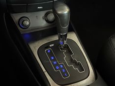 HYUNDAI I30 2.0 MPI 16V 2009/2010 GRIFFCAR MULTIMARCAS DOIS IRMÃOS / Carros no Vale