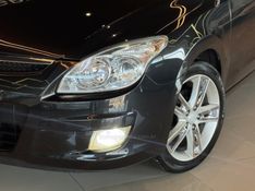 HYUNDAI I30 2.0 MPI 16V 2009/2010 GRIFFCAR MULTIMARCAS DOIS IRMÃOS / Carros no Vale