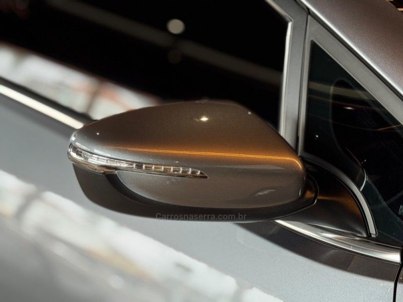 KIA CERATO 1.6 16V SX4 2018/2019 GRIFFCAR MULTIMARCAS DOIS IRMÃOS / Carros no Vale