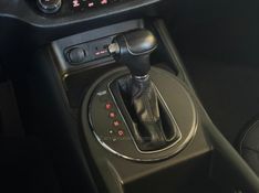 KIA SPORTAGE 2.0 EX 4X2 16V 2013/2014 GRIFFCAR MULTIMARCAS DOIS IRMÃOS / Carros no Vale