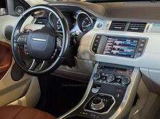 LAND ROVER RANGE ROVER EVOQUE 2.0 PRESTIGE 4WD 16V 2013/2013 GRIFFCAR MULTIMARCAS DOIS IRMÃOS / Carros no Vale