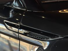 LAND ROVER RANGE ROVER EVOQUE 2.0 PRESTIGE 4WD 16V 2013/2013 GRIFFCAR MULTIMARCAS DOIS IRMÃOS / Carros no Vale