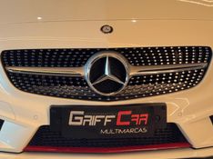MERCEDES-BENZ A 250 2.0 SPORT TURBO AUTOMATIZADO 2014/2014 GRIFFCAR MULTIMARCAS DOIS IRMÃOS / Carros no Vale