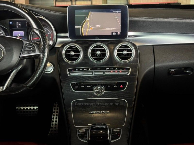 MERCEDES-BENZ C 250 2.0 CGI SPORT TURBO 16V 2016/2016 GRIFFCAR MULTIMARCAS DOIS IRMÃOS / Carros no Vale