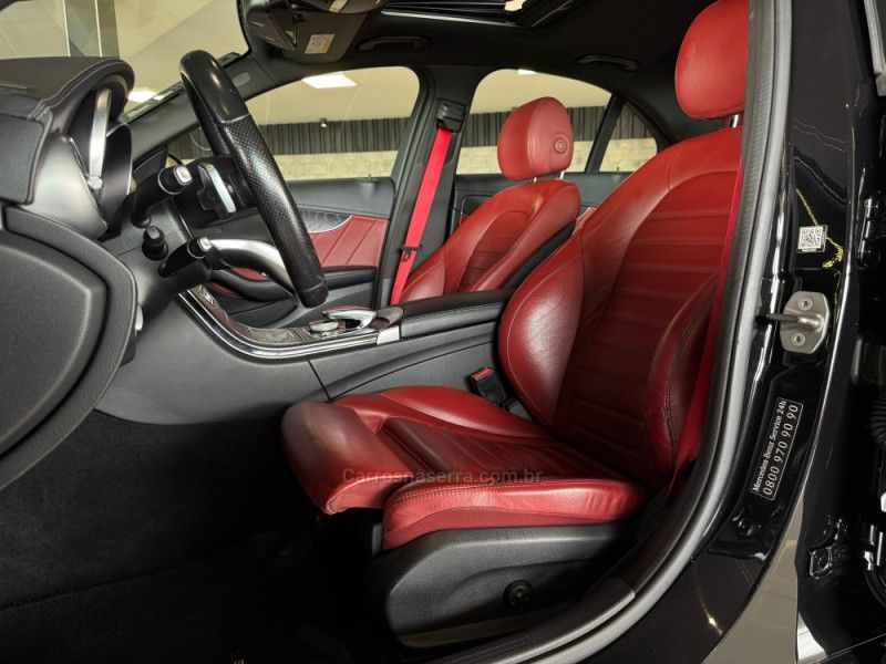 MERCEDES-BENZ C 250 2.0 CGI SPORT TURBO 16V 2016/2016 GRIFFCAR MULTIMARCAS DOIS IRMÃOS / Carros no Vale