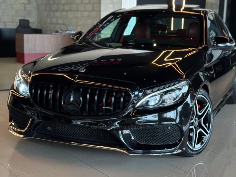 MERCEDES-BENZ C 250 2.0 CGI SPORT TURBO 16V 2016/2016 GRIFFCAR MULTIMARCAS DOIS IRMÃOS / Carros no Vale