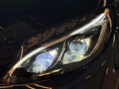 MERCEDES-BENZ C 250 2.0 CGI SPORT TURBO 16V 2016/2016 GRIFFCAR MULTIMARCAS DOIS IRMÃOS / Carros no Vale