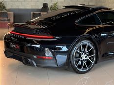 PORSCHE 911 3.0 CARRERA COUPÉ 2025/2026 GRIFFCAR MULTIMARCAS DOIS IRMÃOS / Carros no Vale