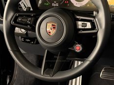 PORSCHE 911 3.0 CARRERA COUPÉ 2025/2026 GRIFFCAR MULTIMARCAS DOIS IRMÃOS / Carros no Vale