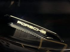 PORSCHE 911 3.0 CARRERA COUPÉ 2025/2026 GRIFFCAR MULTIMARCAS DOIS IRMÃOS / Carros no Vale