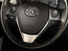 TOYOTA COROLLA 1.8 GLI 16V 2016/2017 GRIFFCAR MULTIMARCAS DOIS IRMÃOS / Carros no Vale