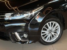 TOYOTA COROLLA 1.8 GLI 16V 2016/2017 GRIFFCAR MULTIMARCAS DOIS IRMÃOS / Carros no Vale