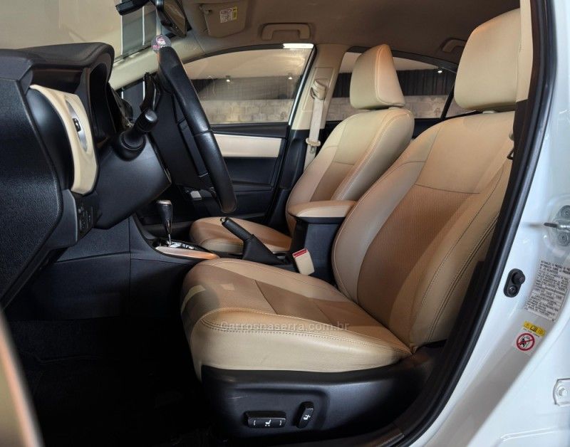 TOYOTA COROLLA 2.0 ALTIS 16V 2018/2019 GRIFFCAR MULTIMARCAS DOIS IRMÃOS / Carros no Vale