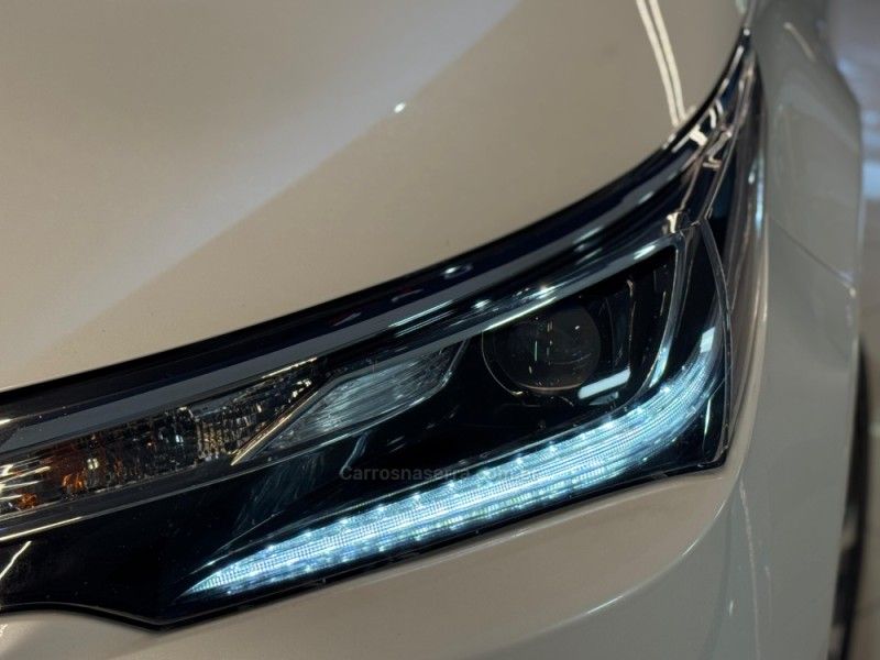 TOYOTA COROLLA 2.0 ALTIS 16V 2018/2019 GRIFFCAR MULTIMARCAS DOIS IRMÃOS / Carros no Vale