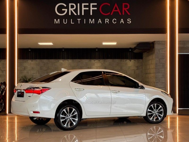TOYOTA COROLLA 2.0 ALTIS 16V 2018/2019 GRIFFCAR MULTIMARCAS DOIS IRMÃOS / Carros no Vale