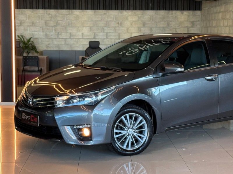 TOYOTA COROLLA 2.0 XEI 16V 2016/2016 GRIFFCAR MULTIMARCAS DOIS IRMÃOS / Carros no Vale