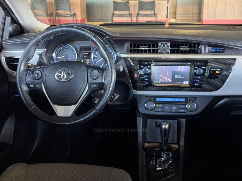 TOYOTA COROLLA 2.0 XEI 16V 2016/2016 GRIFFCAR MULTIMARCAS DOIS IRMÃOS / Carros no Vale