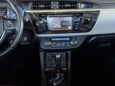 TOYOTA COROLLA 2.0 XEI 16V 2016/2016 GRIFFCAR MULTIMARCAS DOIS IRMÃOS / Carros no Vale