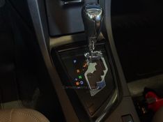 TOYOTA COROLLA 2.0 XEI 16V 2016/2016 GRIFFCAR MULTIMARCAS DOIS IRMÃOS / Carros no Vale