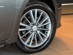 TOYOTA COROLLA 2.0 XEI 16V 2016/2016 GRIFFCAR MULTIMARCAS DOIS IRMÃOS / Carros no Vale