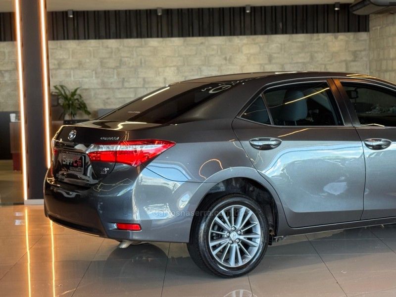 TOYOTA COROLLA 2.0 XEI 16V 2016/2016 GRIFFCAR MULTIMARCAS DOIS IRMÃOS / Carros no Vale