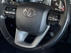 TOYOTA HILUX 2.8 SRX 4X4 CD 16V 2020/2021 GRIFFCAR MULTIMARCAS DOIS IRMÃOS / Carros no Vale