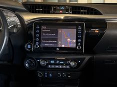 TOYOTA HILUX 2.8 SRX 4X4 CD 16V 2020/2021 GRIFFCAR MULTIMARCAS DOIS IRMÃOS / Carros no Vale
