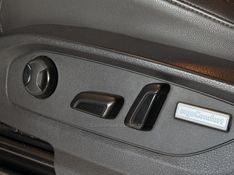 VOLKSWAGEN AMAROK 2.0 HIGHLINE 4X4 CD 16V TURBO INTERCOOLER 2019/2020 GRIFFCAR MULTIMARCAS DOIS IRMÃOS / Carros no Vale